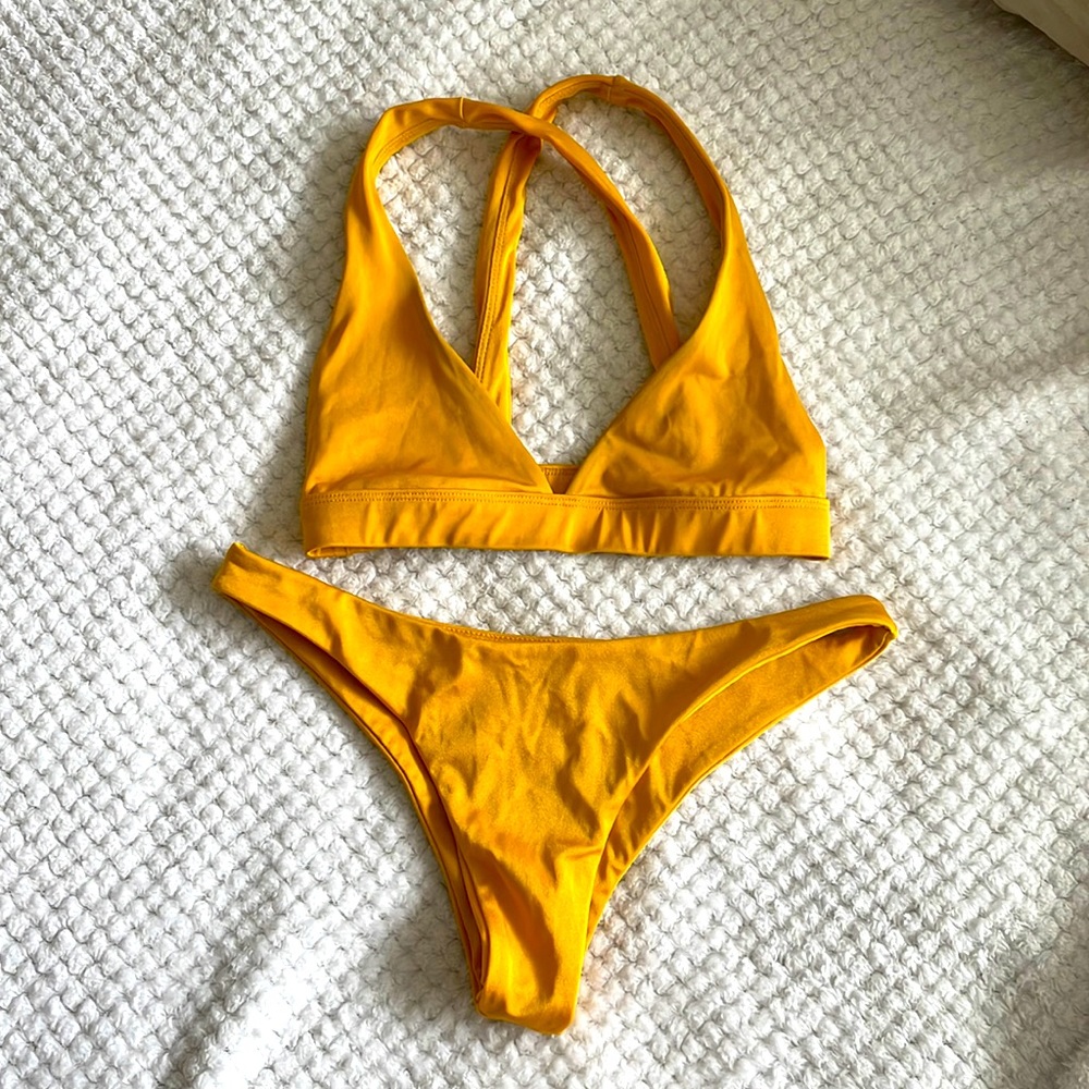 Wanderlust Swimsuit Set